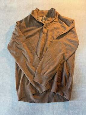 Orvis Men's Brown Button-Front Mock Neck Sweater Size Large